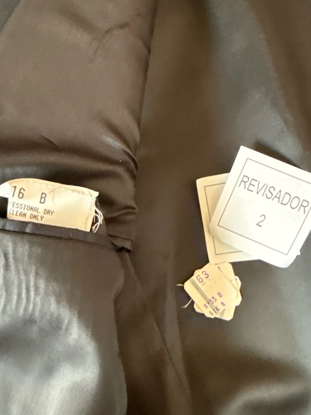 Oscar de la Renta formal black tuxedo jacket Size 16 B.